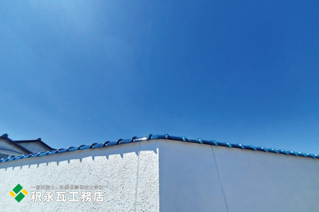 富山市塀瓦工事（7寸丸瓦、青瓦、青緑瓦m.jpg